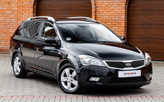 Kia Ceed cena 21900 przebieg: 160000, rok produkcji 2009 z Radom małe 742
